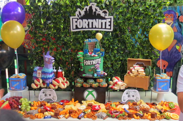 Gold Coast Party Styling Fortnite Theme By Nothing Else Platters